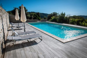 Villa del Mandorlo